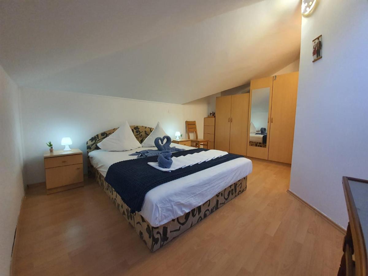 Apartment D Free Parking & Wifi, Walking Distance To Centrum Zadar Exteriör bild