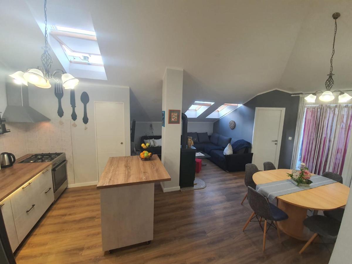 Apartment D Free Parking & Wifi, Walking Distance To Centrum Zadar Exteriör bild
