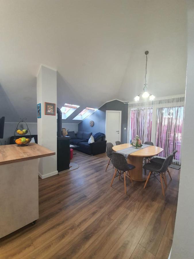 Apartment D Free Parking & Wifi, Walking Distance To Centrum Zadar Exteriör bild