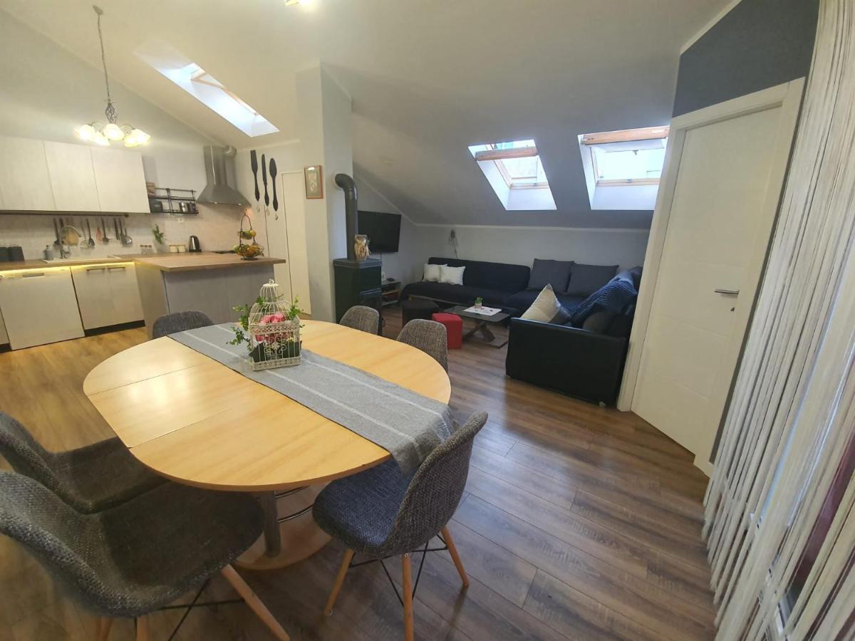 Apartment D Free Parking & Wifi, Walking Distance To Centrum Zadar Exteriör bild