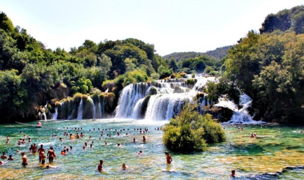 Apartment D Free Parking & Wifi, Walking Distance To Centrum Zadar Exteriör bild